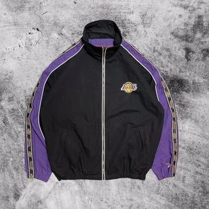 Vintage 90’s NBA Lakers Jacket